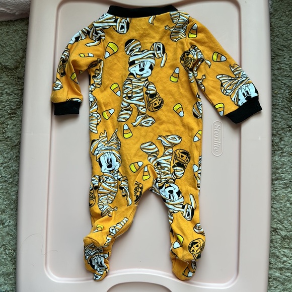 DISNEY NEWBORN ONESIE it’s in Halloween colors with mummy Mickey, candy corn - Picture 2 of 12